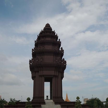 Golden Boat Guesthouse Phnom Penh Esterno foto