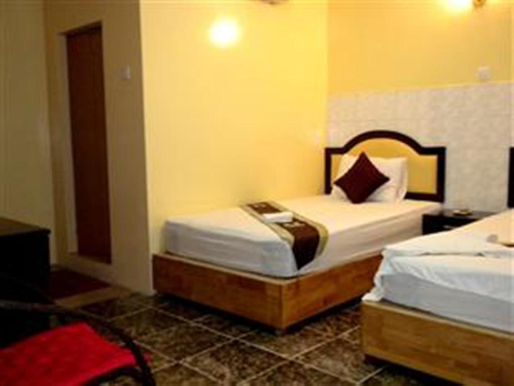Golden Boat Guesthouse Phnom Penh Esterno foto