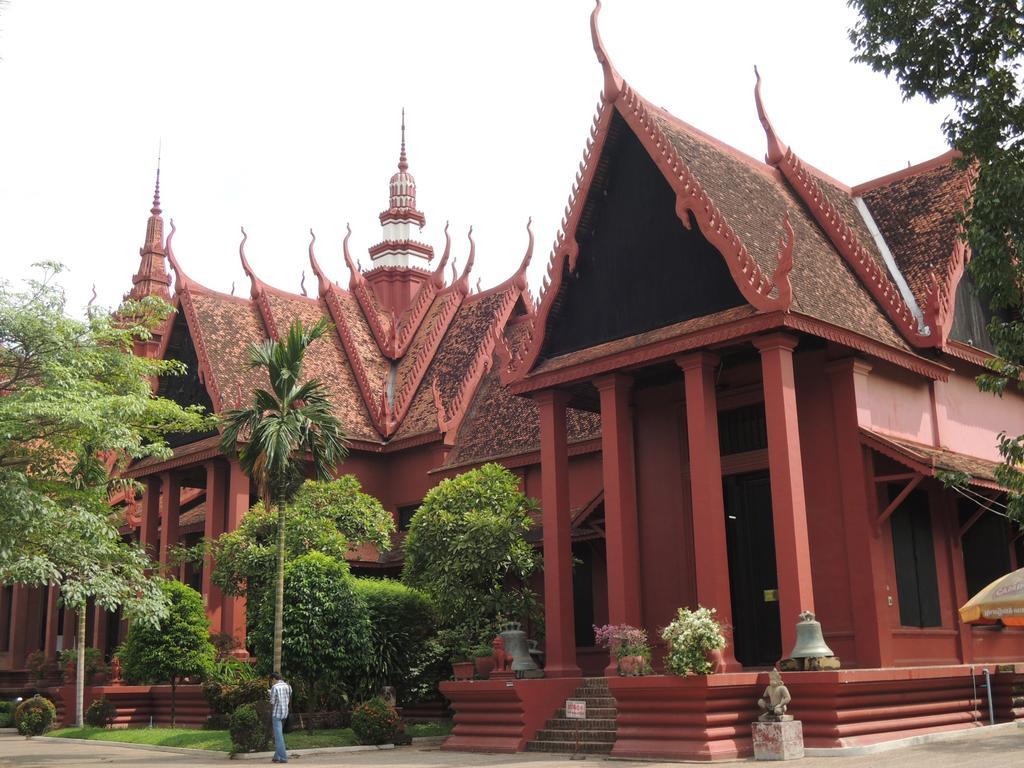 Golden Boat Guesthouse Phnom Penh Esterno foto